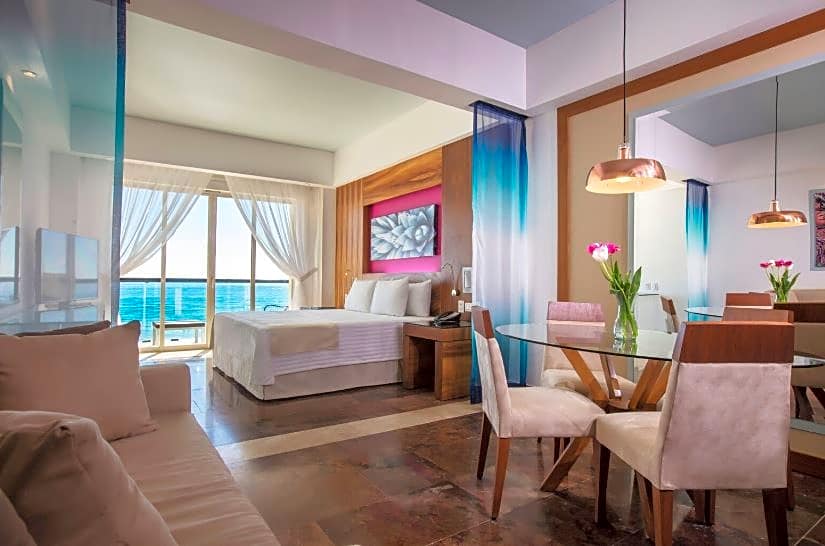 BelAir SunClub Cabos by Krystal Grand