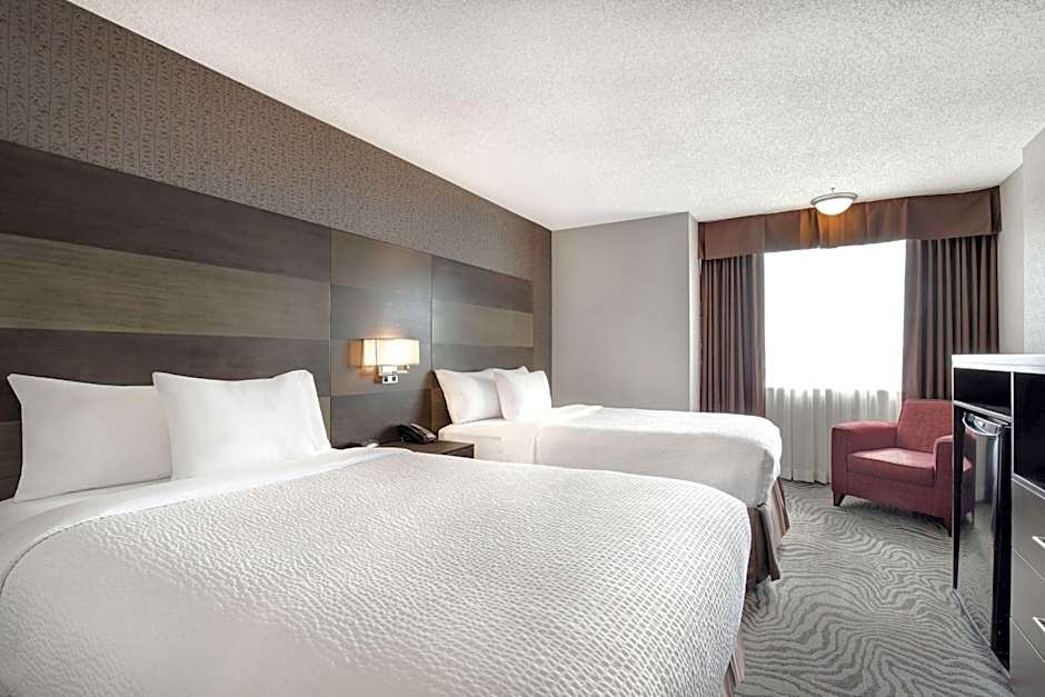 Photo 1 of 4 of 2 Double Beds