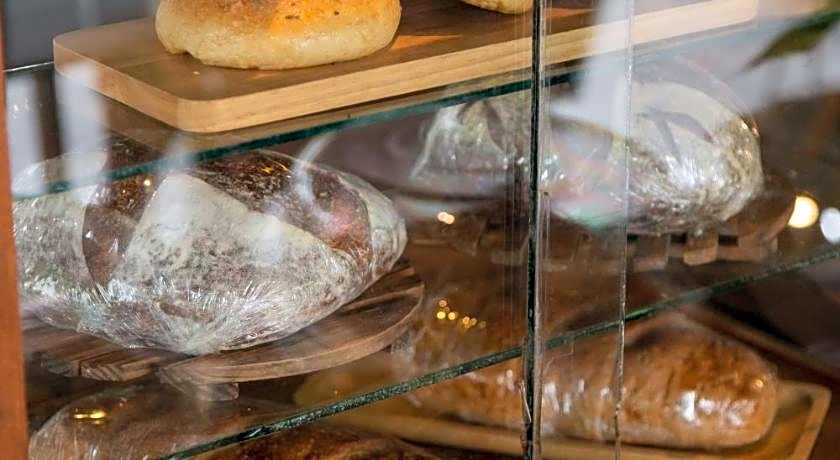 Big Tree Boutique Hotel