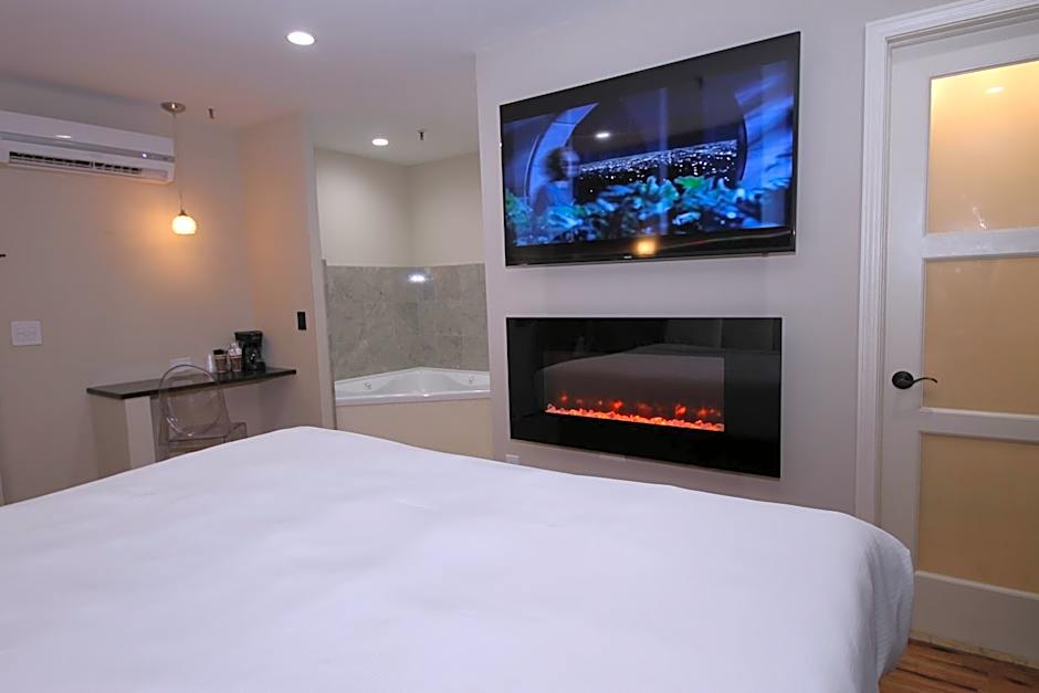 Hyde Park Hotel
