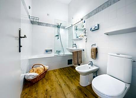 Suite with Access to Thermal Spa