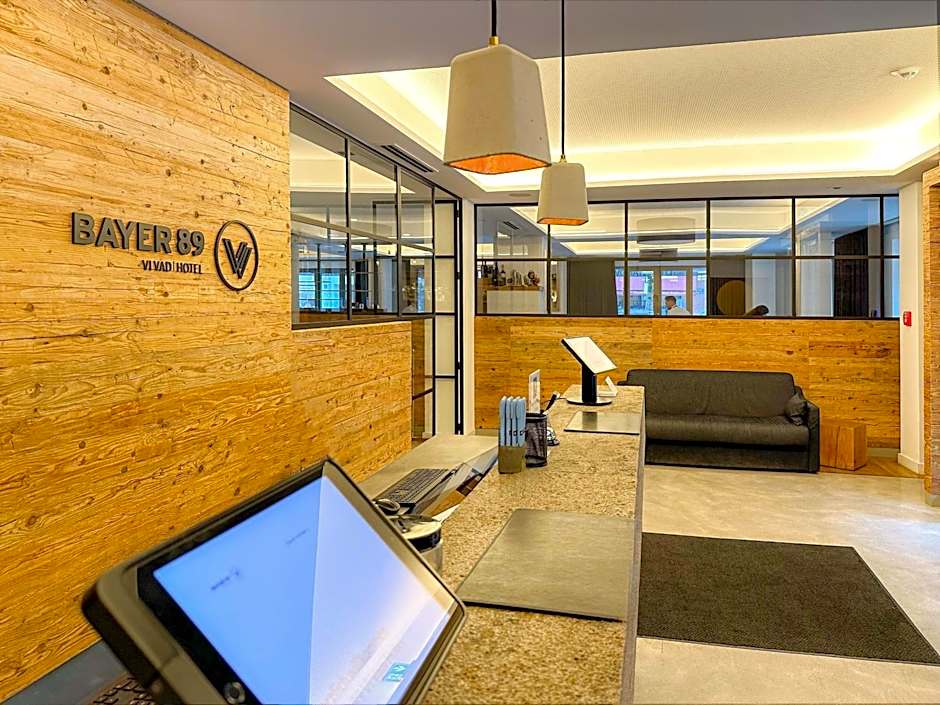 VI VADI HOTEL BAYER 89
