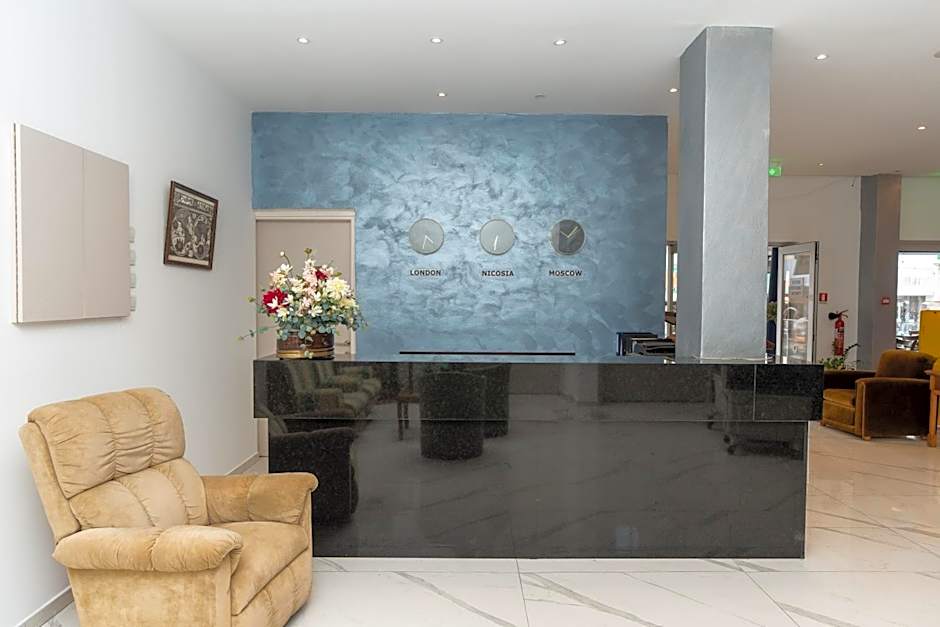 Flora Hotel Apartments