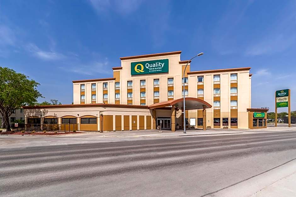 Quality Inn & Suites Winnipeg