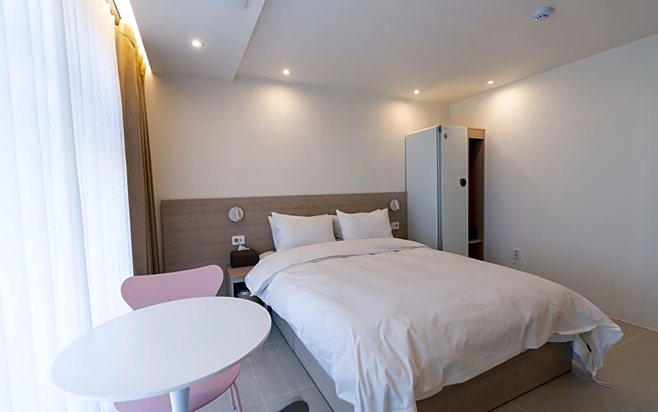 Jeonju Junghwasan-dong MH HOTEL
