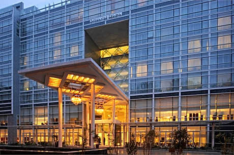 Dushanbe Serena Hotel