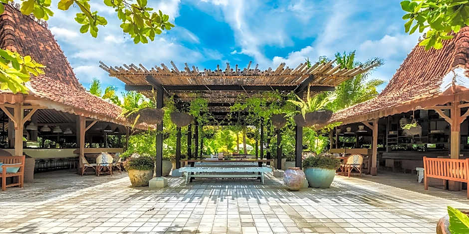 Komune Resort & Beach Club Bali