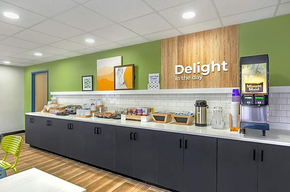 Spark by Hilton Seattle Airport