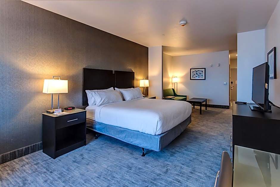 Holiday Inn Express & Suites Gatesville By IHG