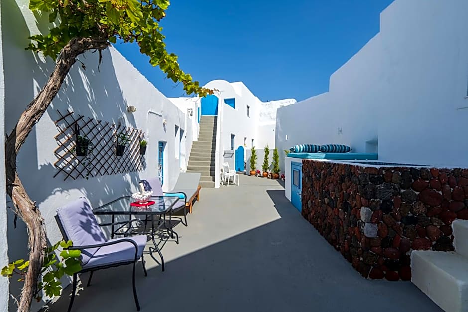 Santorita Suites
