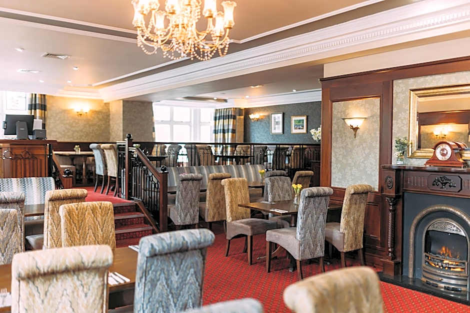 Adair Arms Hotel