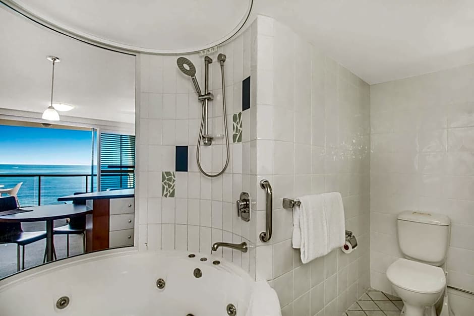 Mantra Mooloolaba Beach