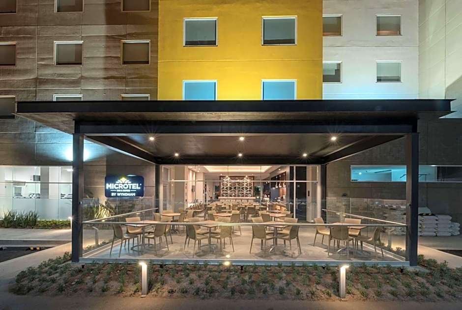 Microtel Inn & Suites by Wyndham San Luis Potosi