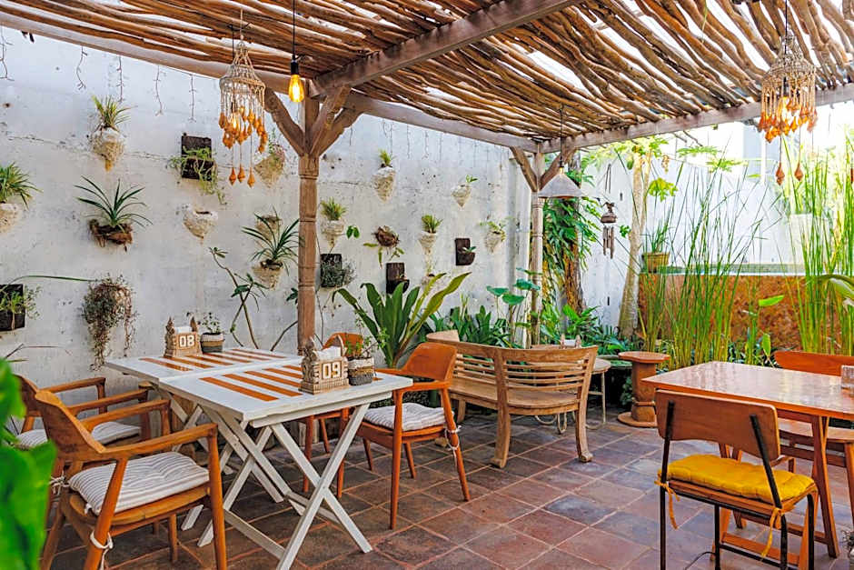 ISLA INDAH RETREAT boutique hotel