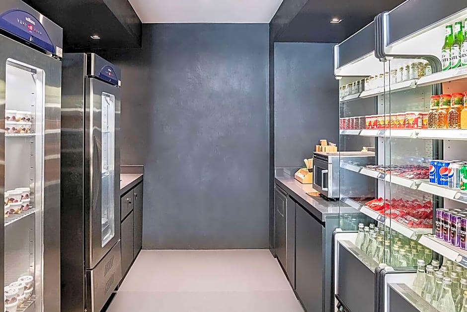 Hyatt Place Dubai Wasl District