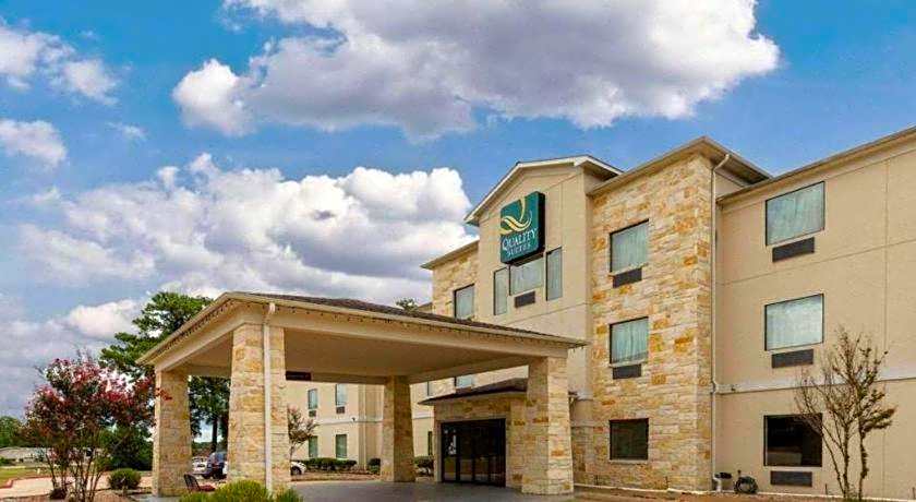 Quality Suites Huntsville Near University