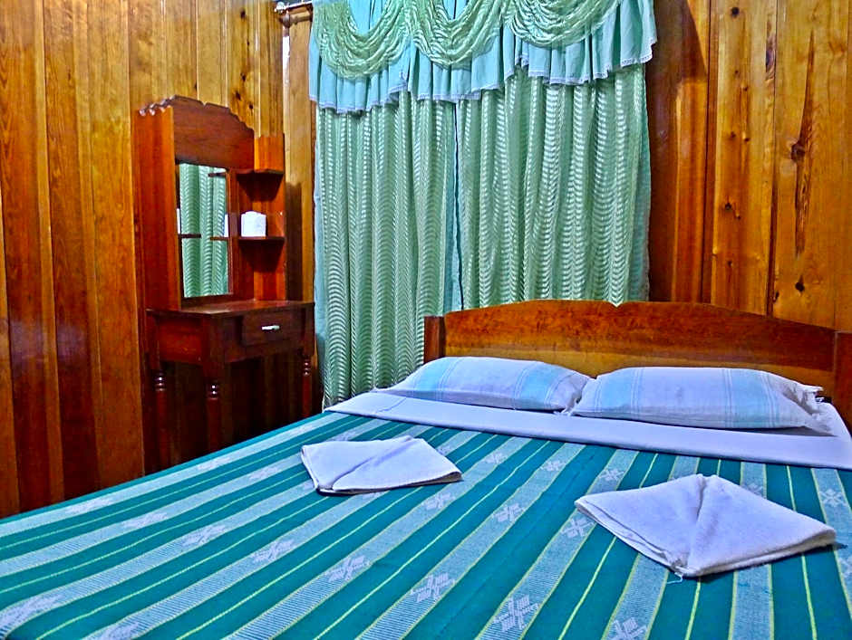 Uyami's Green View Lodge