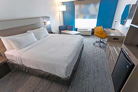 1 King Bed Standard