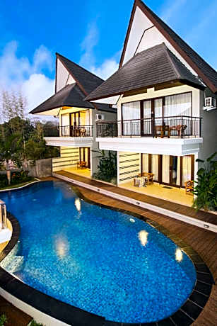 Flamingo Dewata Suite