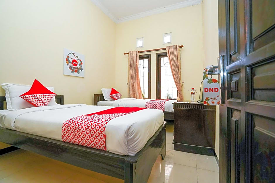 OYO 1087 Homestay Potato House