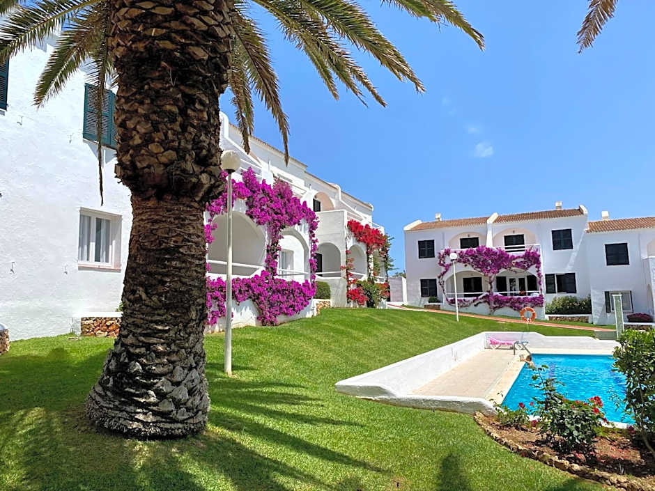 Playa Parc Apartments