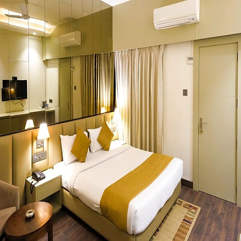 The Wallflower Hotel