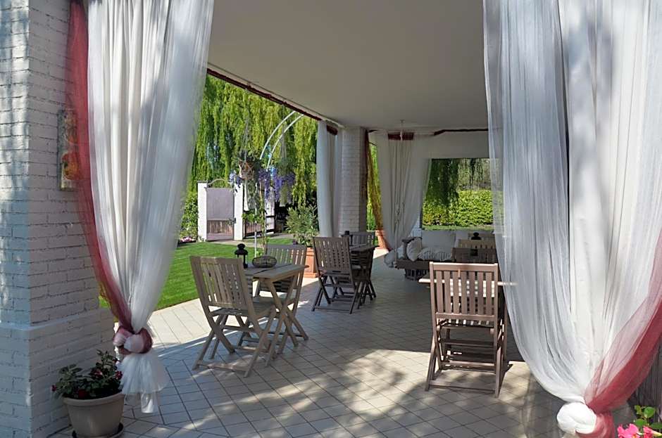 Asso Bed & Breakfast