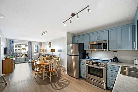 A Wave From it All Beach Resort