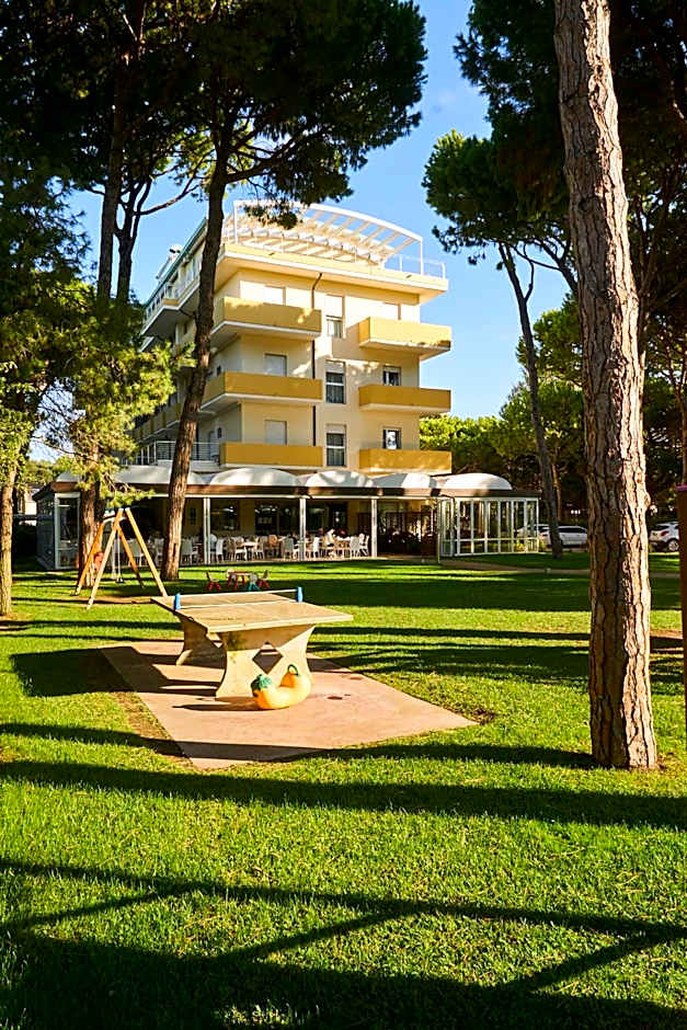 Aparthotel La Pineta