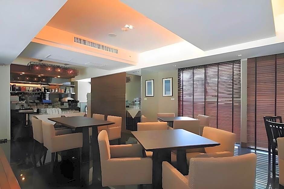 Lily Hotel Bangkok