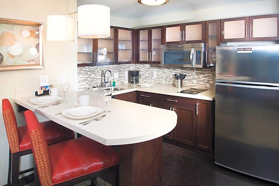 Staybridge Suites Sacramento-Folsom By IHG