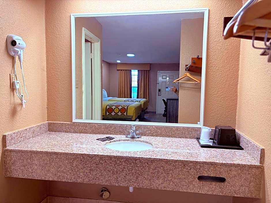 Express Inn & Suites Houston Katy