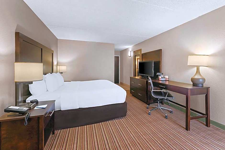 Comfort Inn Lehigh Valley West