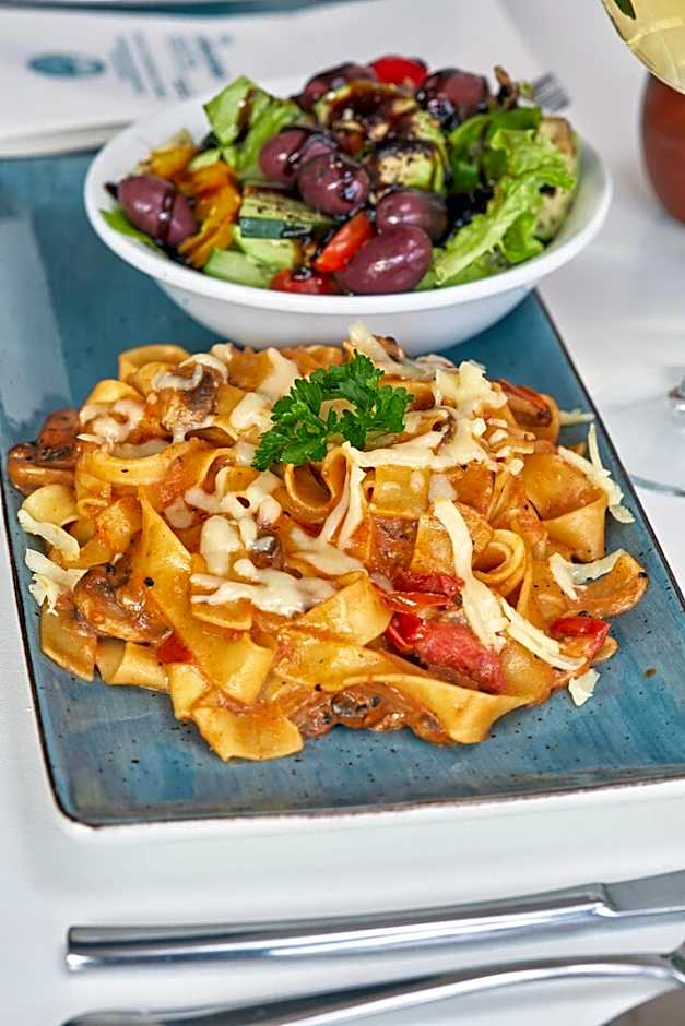 Chapter House Boutique Hotel