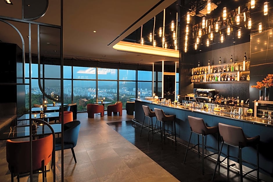 DoubleTree by Hilton Seoul Pangyo Residences