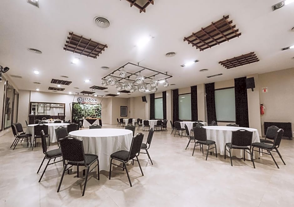 Hotel Carlos V by DOT Urban