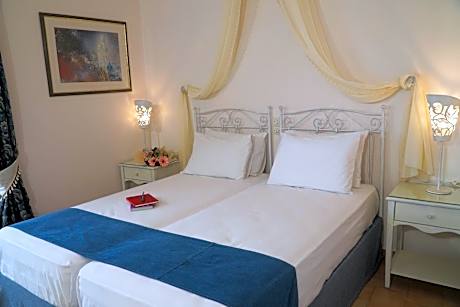 Vasilaras Hotel