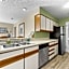 1302b St Thomas Square