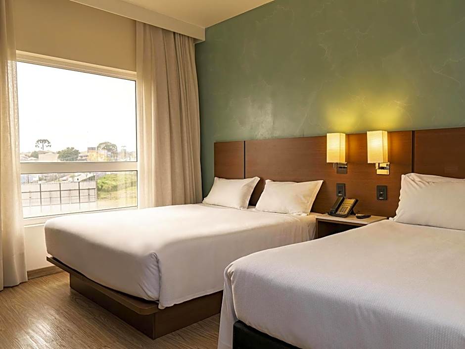ibis Styles Curitiba Airport