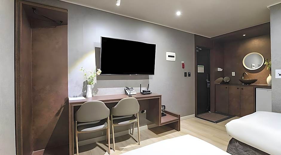 Restia Hotel Suwon Station Branch