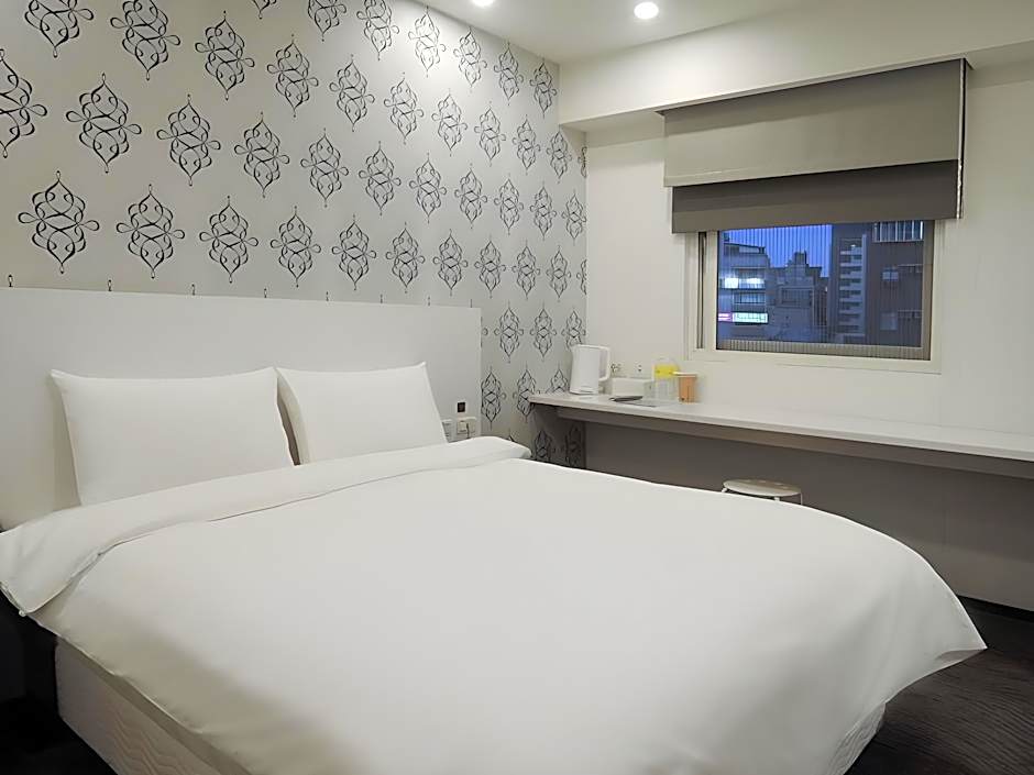 CHECK inn Express Taipei Yongkang