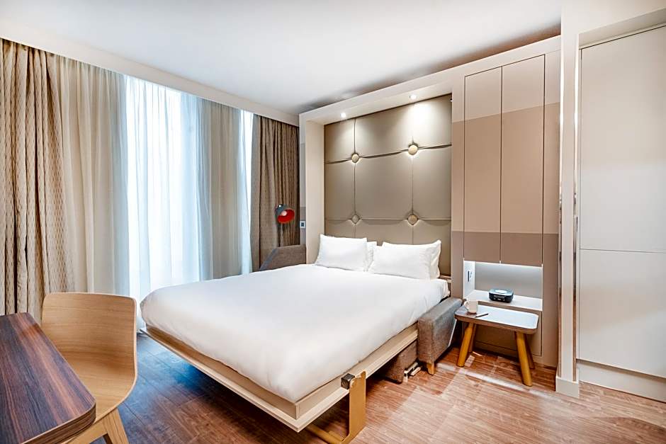 Aparthotel Adagio Leicester