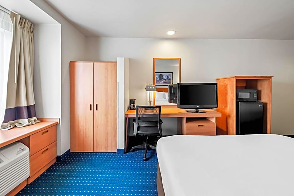 Comfort Inn & Suites Salinas City Center Area