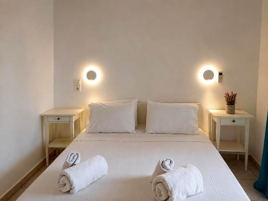 Votsalon Beach House - 30 meters from Alykes Beach