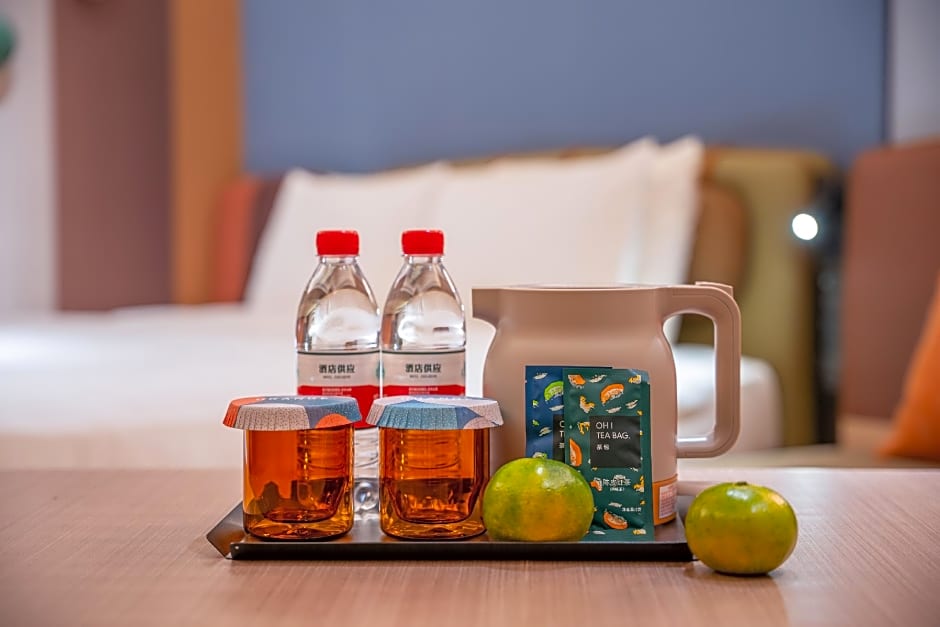 Orange Hotel Changde Railway Station Happy Town