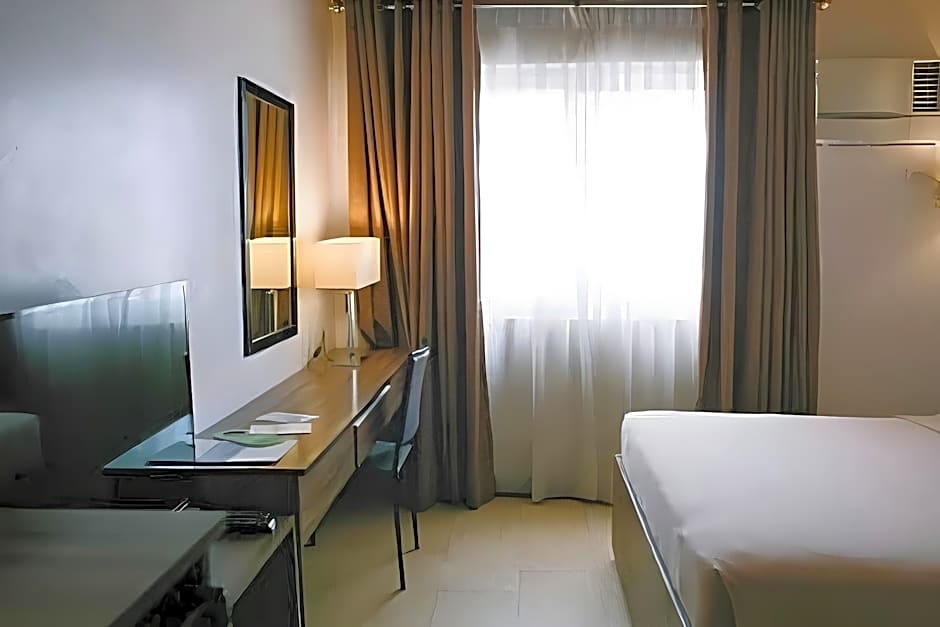 Leope Hotel