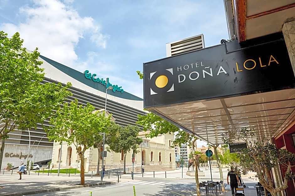 Doña Lola