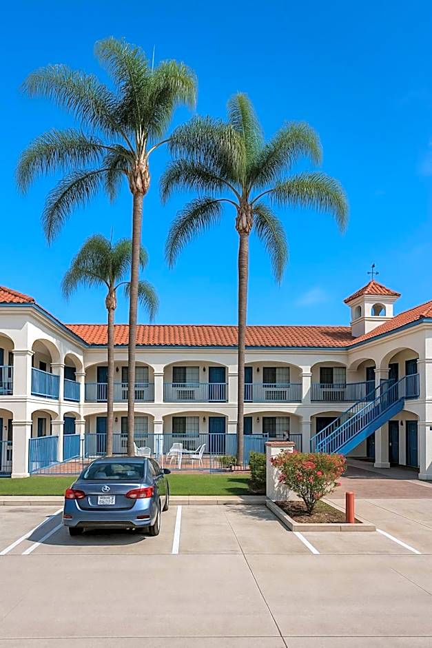 LYFE INN & SUITES by AGA - LAX Airport