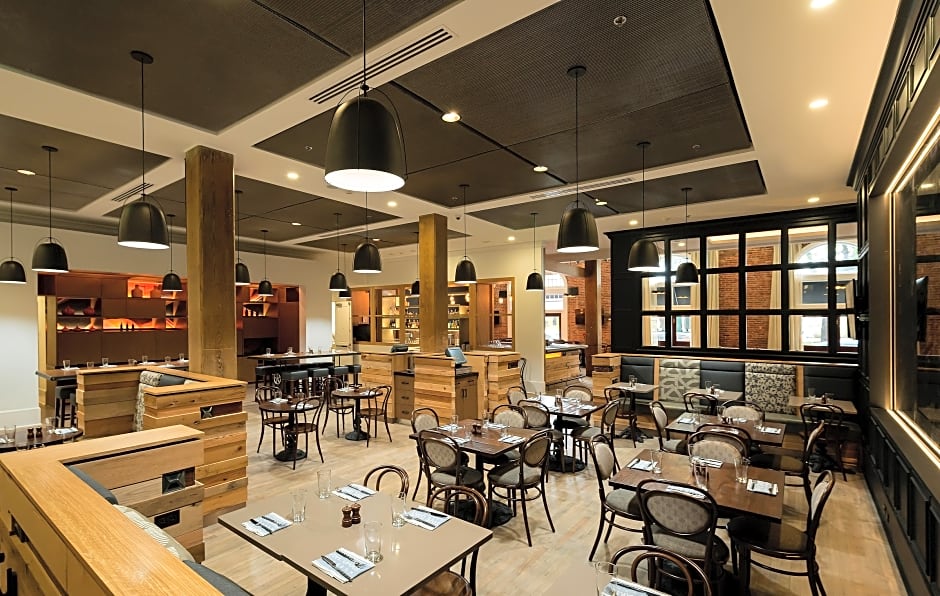 Hotel Indigo Savannah Historic District By IHG