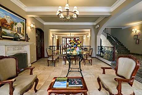 El Cabildo Hotel